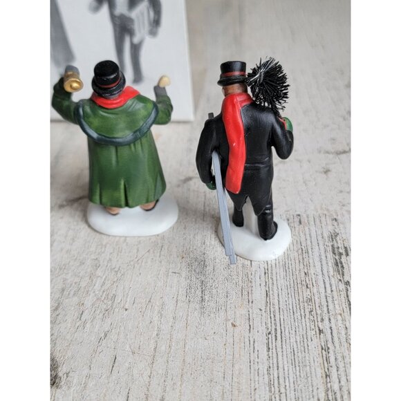 Dept 56 55697 Town crier chimney sweep heritage village accessory Xmas - Picture 4 of 5